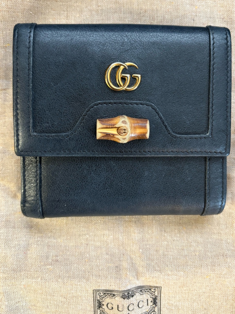 Gucci marmont bamboo leather compact bi-fold wallet
